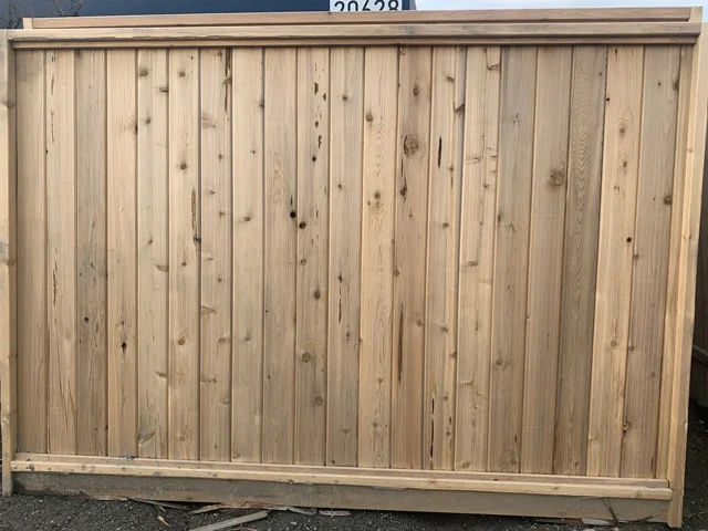 Big-Red-Cedar-contractor-2-fence-panels | Big Red Cedar